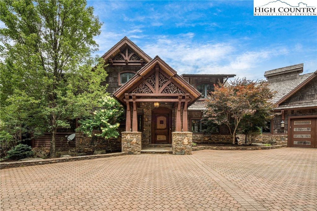 Photo of 159 Adirondack Drive, Boone, NC 28607 (MLS # 258650)