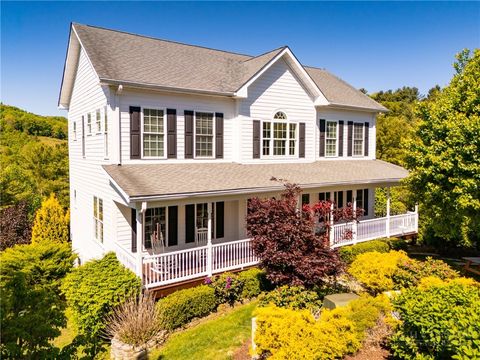 Photo of 200 Freds Drive, Boone, NC 28607 (MLS # 261849)