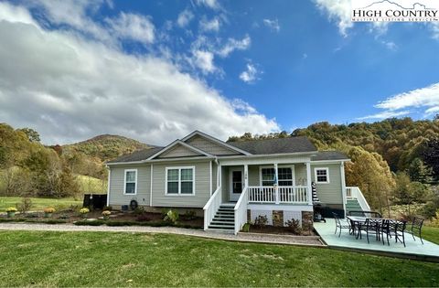 Photo of 156 Chase Cole Lane, Zionville, NC 28698 (MLS # 260593)