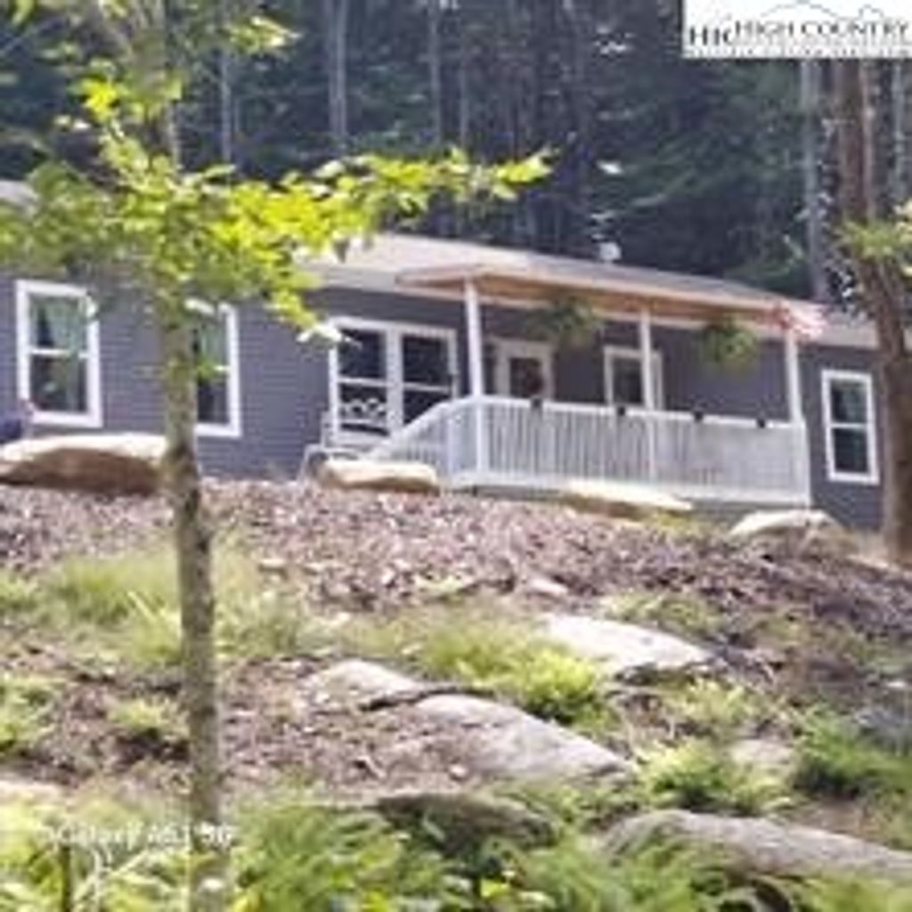 Photo of 211 &amp; 213 Wild Daisy Lane, Banner Elk, NC 28604 (MLS # 260100)
