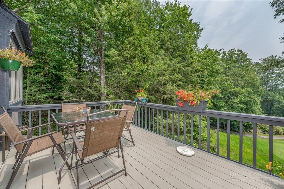 200 Glenwood Lane J-36