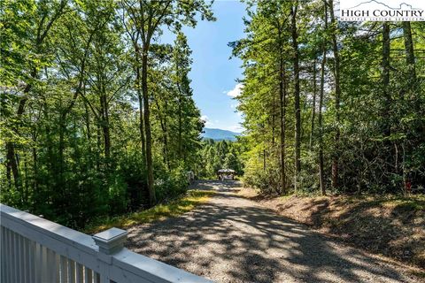 Photo of 584 Dotson Road, Trade, TN 37691 (MLS # 257640) Photo of 584 Dotson Road, Trade, TN 37691 (MLS # 257640)