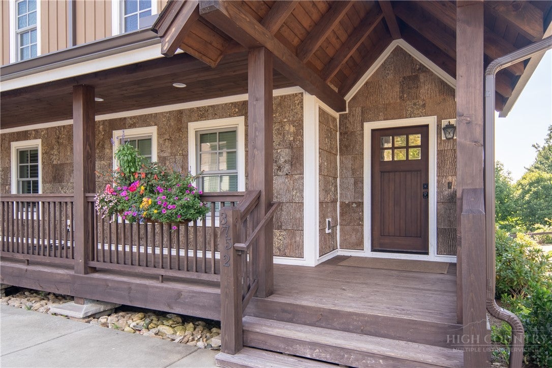 375 Chestnut 2