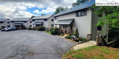 Photo of 148 Hanging Rock Villas Road #112, Seven Devils, NC 28604 (MLS # 259190)