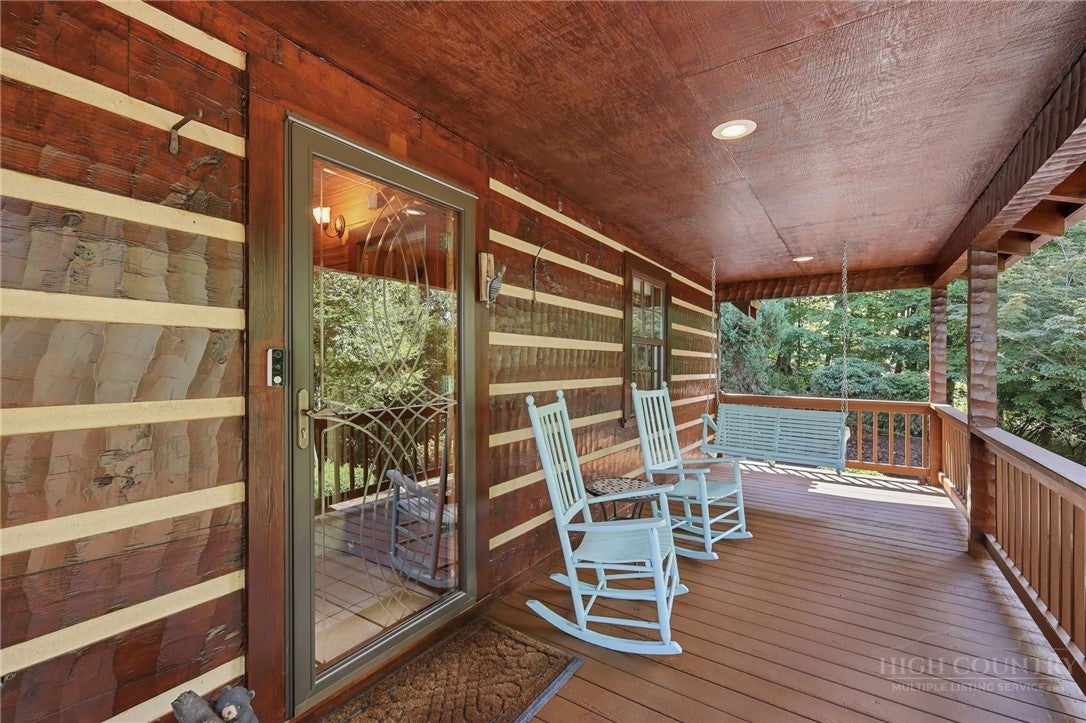 675 Ski Acres Drive