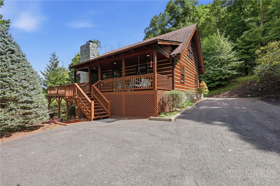 675 Ski Acres Drive
