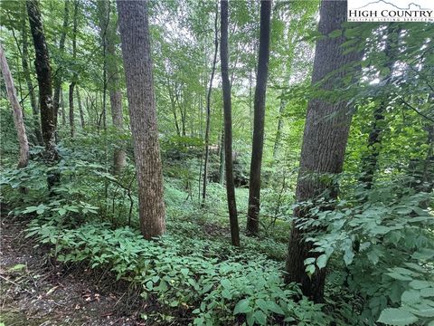 Photo of TBD Clubhouse Drive, Banner Elk, NC 28604 (MLS # 258665)