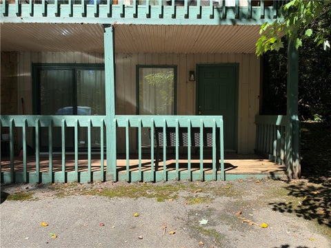 Photo of 127 South Slope Loop #2, Banner Elk, NC 28604 (MLS # 265031)