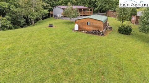 Photo of 1472 Landmark Church Road, Grassy Creek, NC 28631 (MLS # 256914)