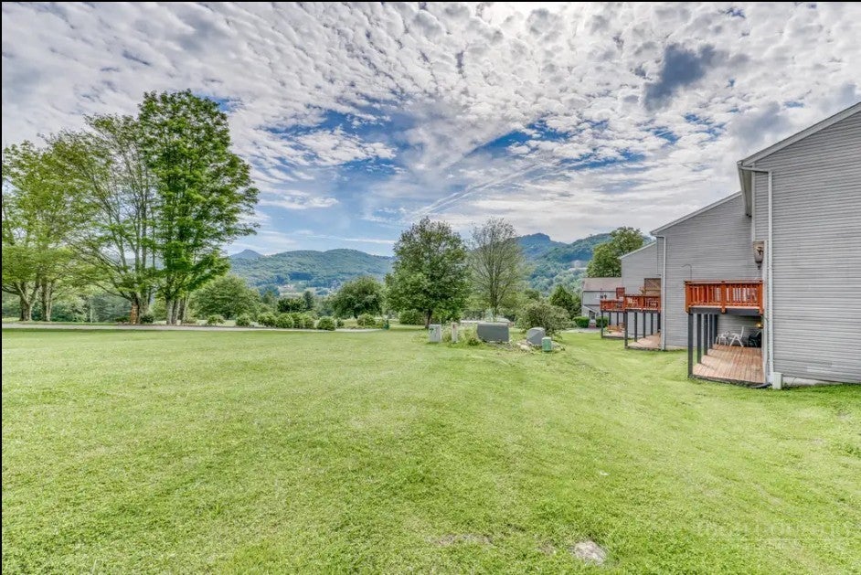 1040 Sugar Mountain Drive A5