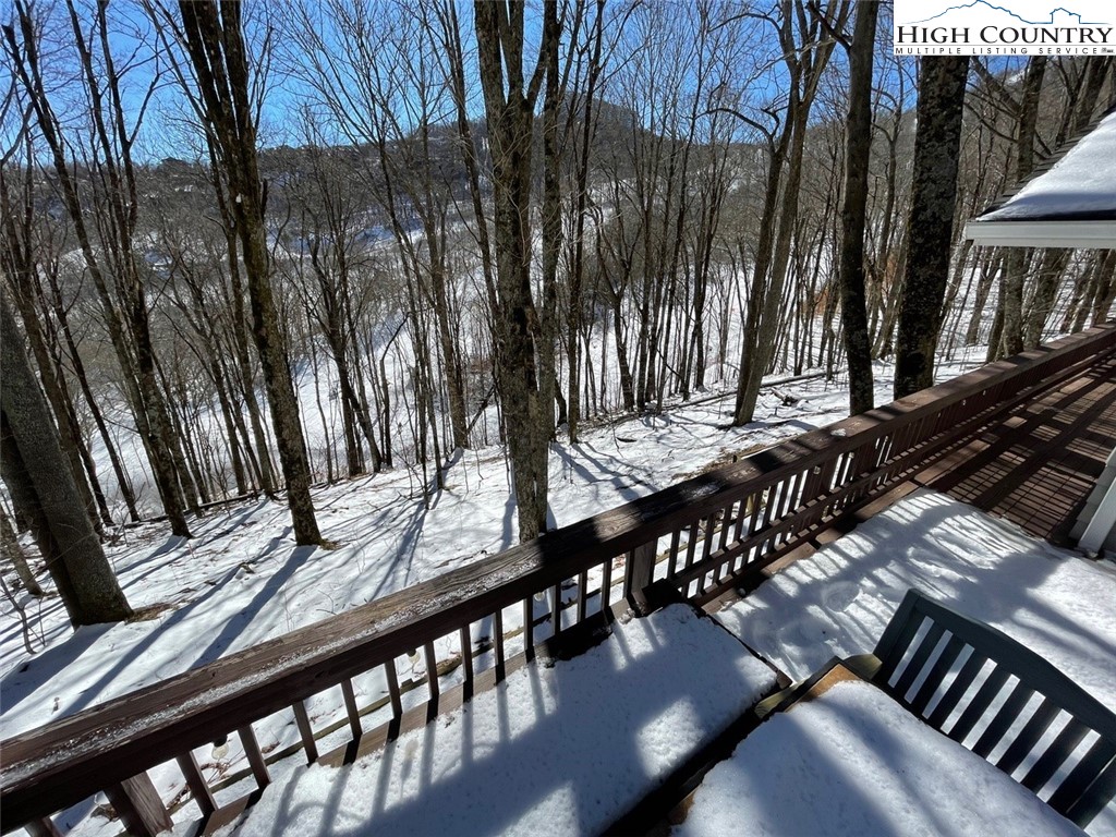 Sugar Mountain, North Carolina 28604, United States, 3 Bedrooms Bedrooms, ,4 BathroomsBathrooms,Residential,Active,118746