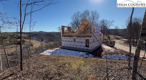 Photo of 310 Autumn Run Road, West Jefferson, NC 28694 (MLS # 258933)