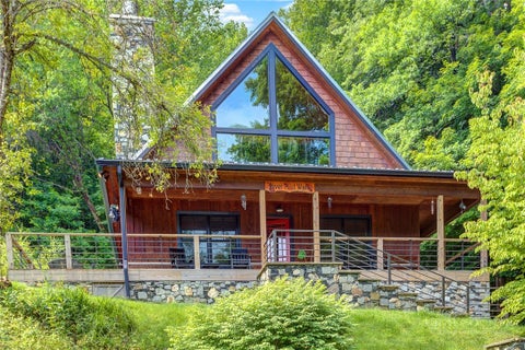 Photo of 568 Auborn Trivette Road, Sugar Grove, NC 28679 (MLS # 263880)