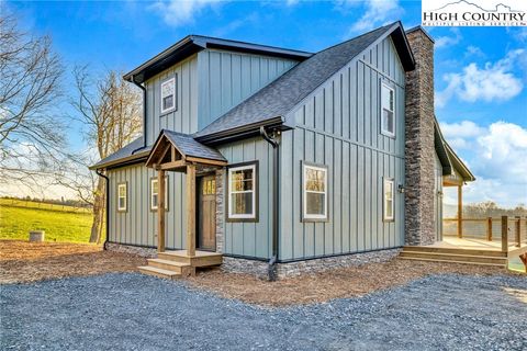 Photo of 553 Graybeal Calloway Drive, Jefferson, NC 28640 (MLS # 261044)