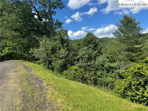 Condo For Sale - LOT 17 Isabel Way<br/> Piney Creek, NC 28663