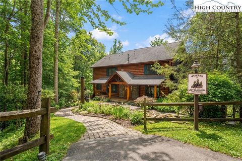 Photo of 315 Lazy Bear Trail, Vilas, NC 28692 (MLS # 260763)