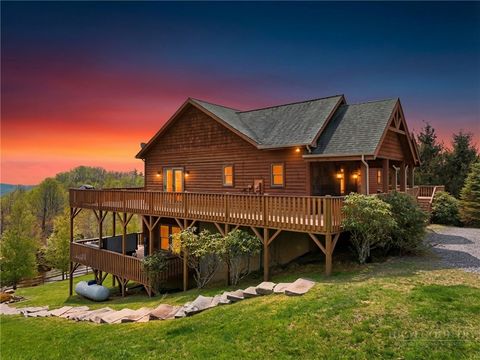 Photo of 2081 Blackberry Road, Boone, NC 28607 (MLS # 261146)