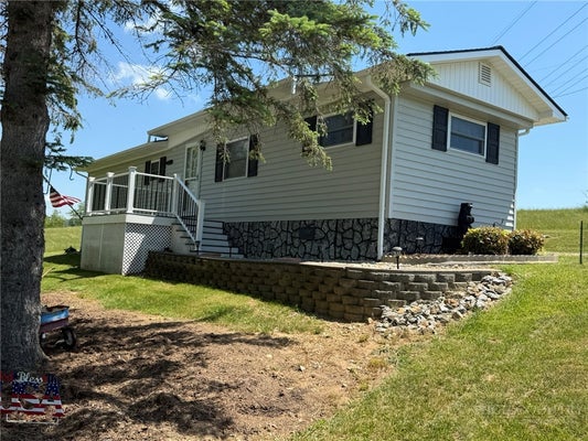 9350 NC HIGHWAY 88 E, LAUREL SPRINGS, NC 28644 - Image d46fd4719dc5db3376515fb214dcb3dd/614049855