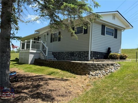 Homes For Sale - 9350 Nc Hwy 88 E Highway<br/> Laurel Springs, NC 28644