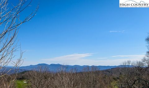Photo of 220 Northridge Road #25, Beech Mountain, NC 28604 (MLS # 260246)