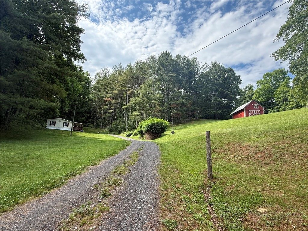 Photo of 315 Al Blevins Road, Lansing, NC 28643 (MLS # 262585)