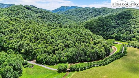 Photo of oo Timber Rock Drive, Lenoir, NC 28645 (MLS # 260609)