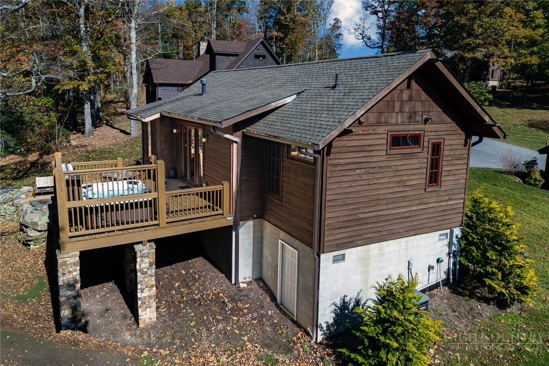 156 High Hemlock Trail