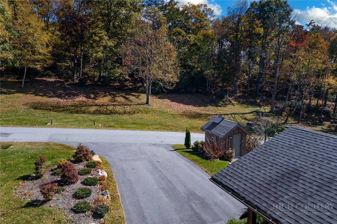156 High Hemlock Trail