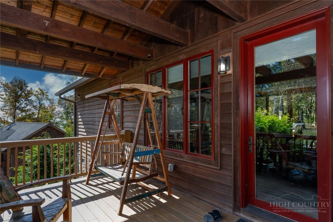 156 High Hemlock Trail