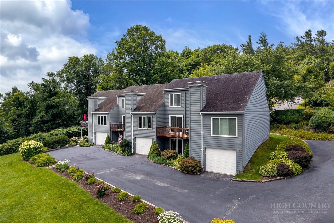 151 Knob Road 9