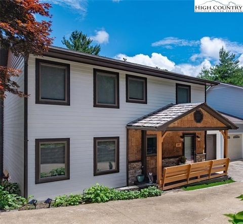 Photo of 187 Pine Village Vlg #5, Blowing Rock, NC 28605 (MLS # 260818)