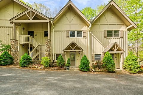 Photo of 101 Golf View Drive #5, Beech Mountain, NC 28604 (MLS # 261892)