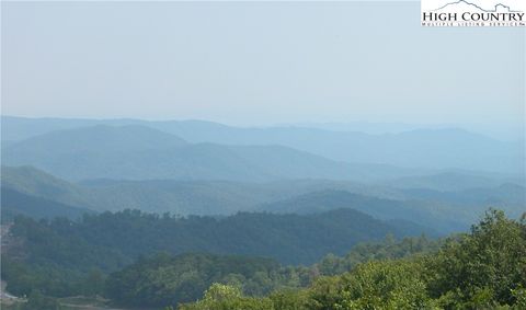Photo of 47.48 Acres Blowing Rock Boulevard, Blowing Rock, NC 28605 (MLS # 260354)
