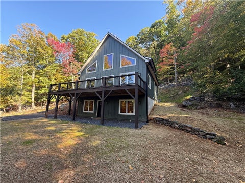 Photo of 1099 Lauren Lane, West Jefferson, NC 28694 (MLS # 264881)