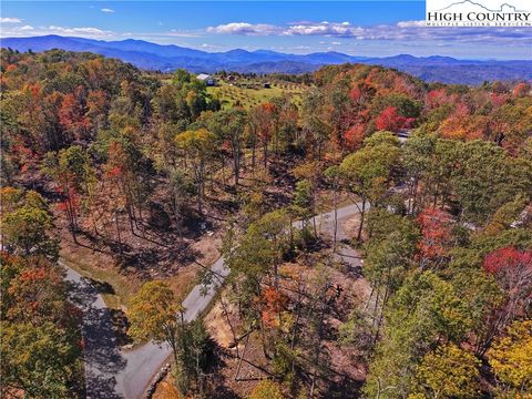 Photo of N-91B Peregrine Trail, Banner Elk, NC 28604 (MLS # 257614) Photo of N-91B Peregrine Trail, Banner Elk, NC 28604 (MLS # 257614)