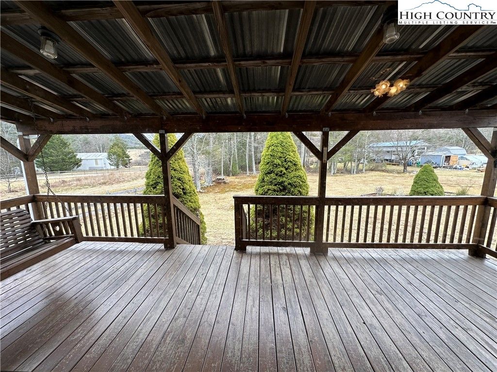 Photo of 3661 Darnell Woodie Road, Laurel Springs, NC 28644 (MLS # 260031)