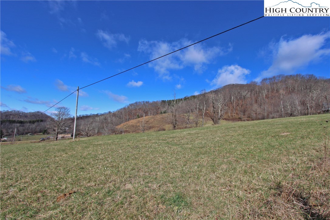 Boone, North Carolina 28607, United States, ,Commercial,Pending,76209