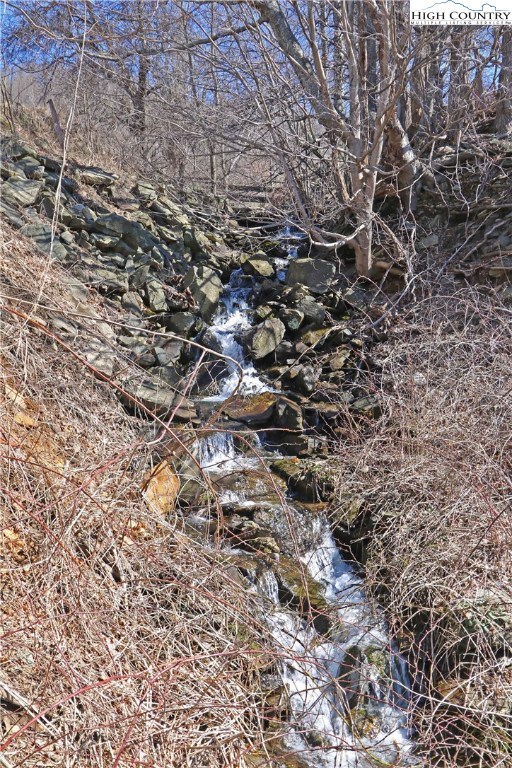 Boone, North Carolina 28607, United States, ,Commercial,Pending,76209