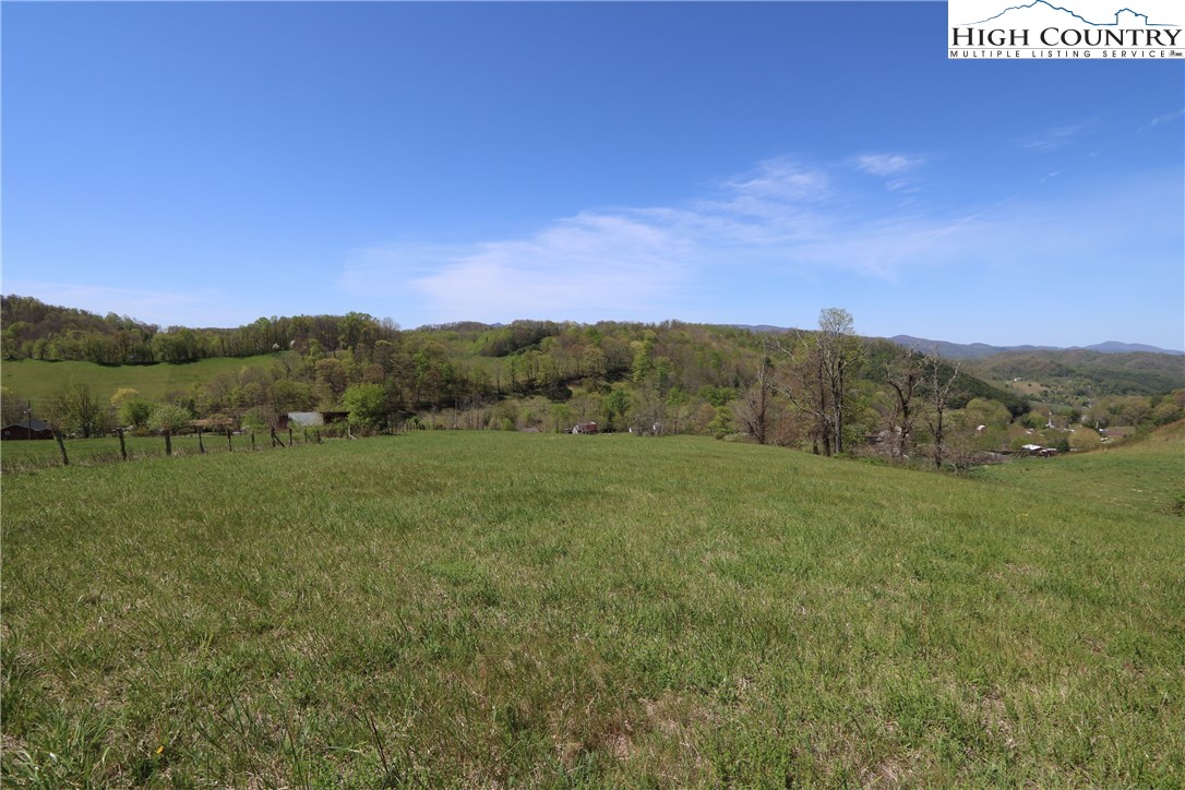 Boone, North Carolina 28607, United States, ,Commercial,Pending,76209