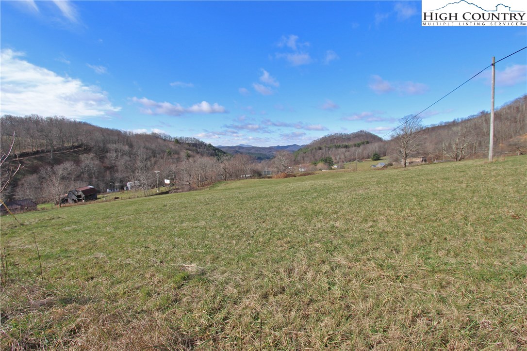 Boone, North Carolina 28607, United States, ,Commercial,Pending,76209