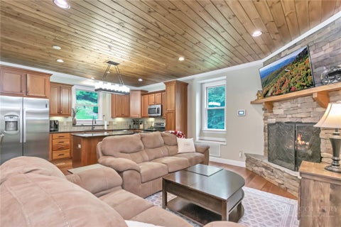 Photo of 156 Spicewood Drive, Boone, NC 28607 (MLS # 263759)