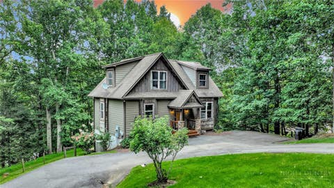 Photo of 156 Spicewood Drive, Boone, NC 28607 (MLS # 263759)