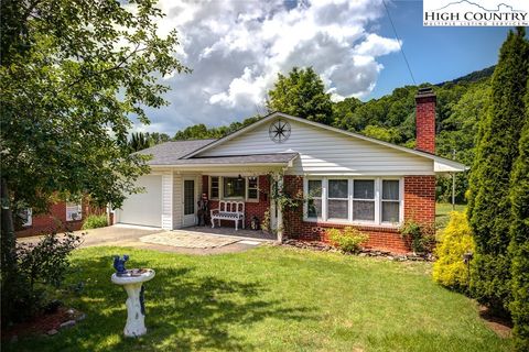 Photo of 603 N Jefferson Avenue, West Jefferson, NC 28694 (MLS # 256503)