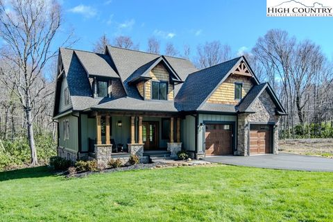 Photo of 118 Linville River Drive, Linville, NC 28646 (MLS # 254830)