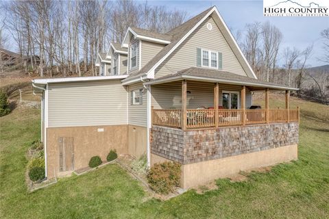 A home in Elk Park