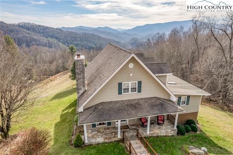 A home in Elk Park