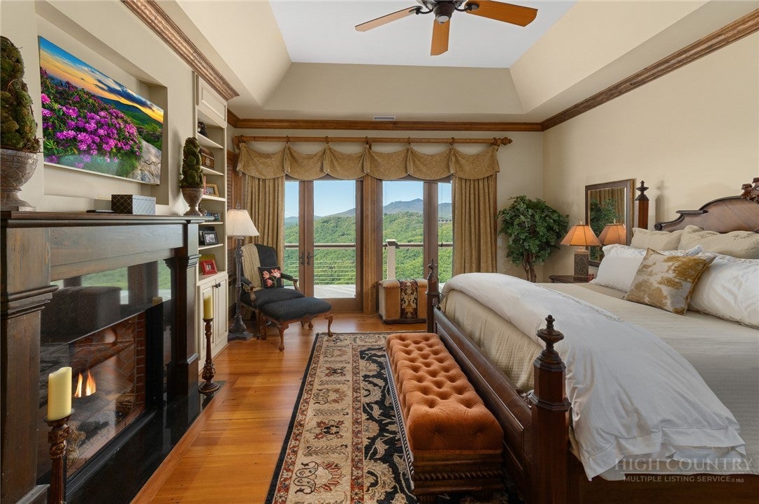 783 Wonderland Trail