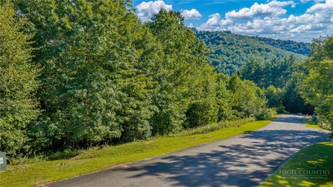 Vacant Land For Sale - TBD Parkway Pointe Drive<br/> West Jefferson, NC 28694