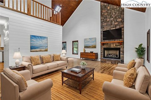 Photo of 230 Woodbriar Drive, Sugar Grove, NC 28679 (MLS # 258382)