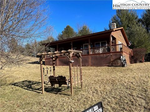 Photo of 681 Rachel Way, Piney Creek, NC 28663 (MLS # 260056)